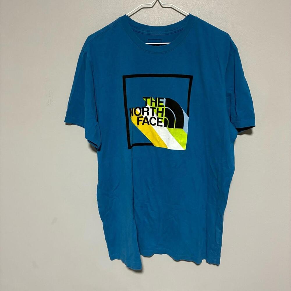 The North Face Men's Blue Graphic Tee size XL